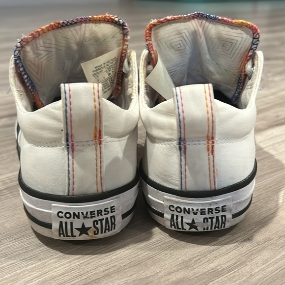 Converse size 6 Chuck Taylor’s with padded tongue - Picture 7 of 7